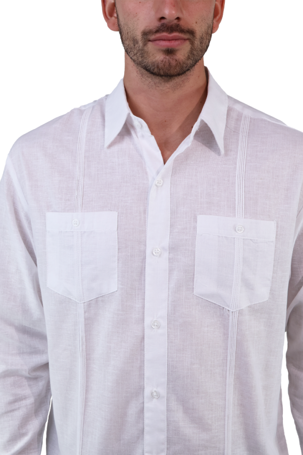 Guayabera Manga Larga Color Blanca Cuello Italiano Corte Clasico Para Caballero